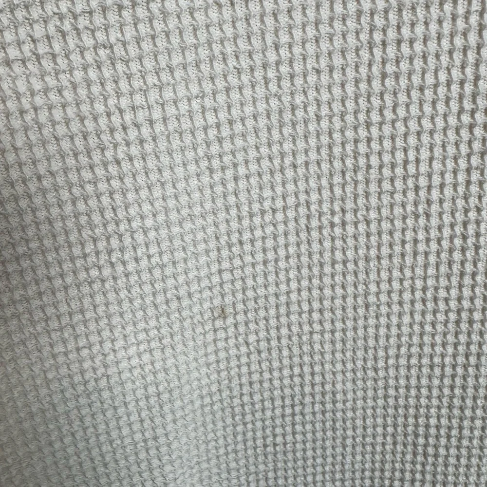 Vince Men's Cream Crewneck Sweater - Picture 4 of 12